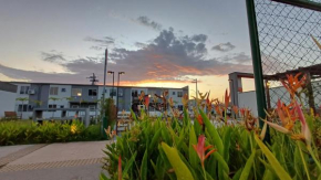 Apartamento no condomínio Vivendas do Rio 1